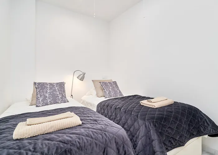 Casa Caramelo * Нерха