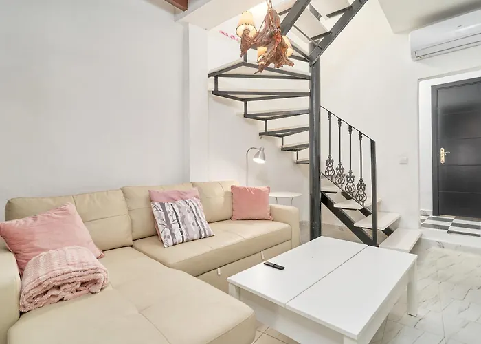 Casa Caramelo Нерха